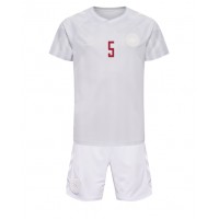 Danmark Joakim Maehle #5 Udebanesæt Børn VM 2022 Kortærmet (+ Korte bukser)